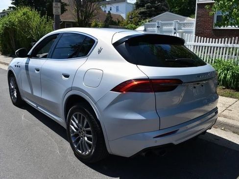 Used 2024 Maserati Grecale GT image 5