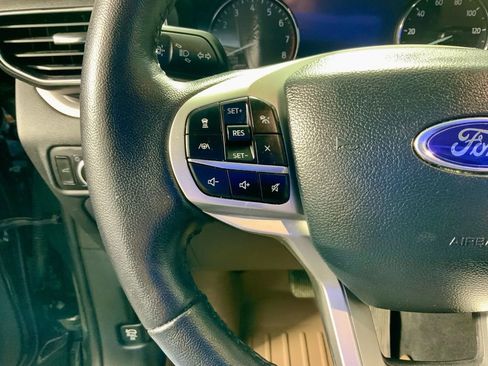 Used 2023 Ford Explorer XLT w/ Equipment Group 202A image 26