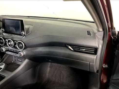 Used 2025 Nissan Sentra SV FWD image 24