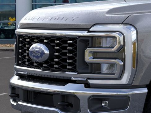 New 2026 Ford F350 Lariat w/ Chrome Package AWD/4WD image 18