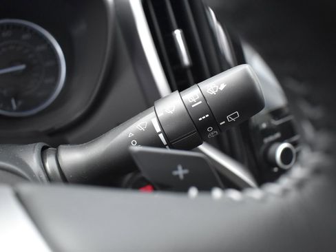 Used 2023 Subaru Ascent Limited w/ Technology Package image 23