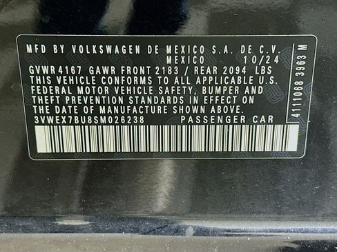 Used 2025 Volkswagen Jetta SE FWD image 12