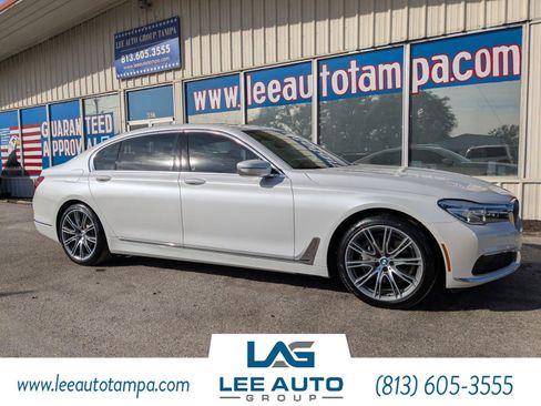 Used 2019 BMW 740i w/ Executive Package image 1