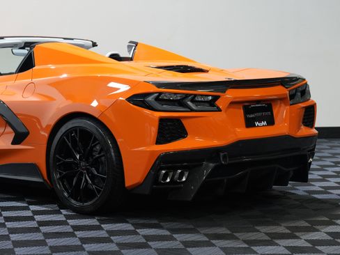 Used 2023 Chevrolet Corvette Stingray Premium Conv w/ Z51 Performance Package image 18