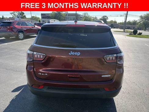 Used 2022 Jeep Compass Latitude w/ Sun and Sound Group AWD/4WD image 29