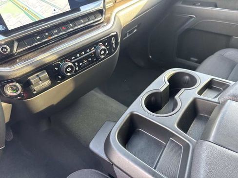 Used 2025 Chevrolet Silverado 1500 LT Trail Boss w/ Protection Package AWD/4WD image 26