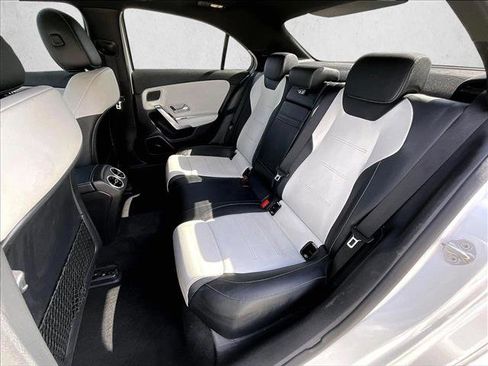 Used 2020 Mercedes-Benz A 220 4MATIC image 28