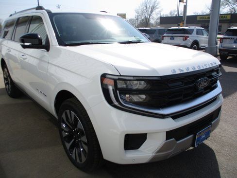 New 2026 Ford Expedition Max Platinum AWD/4WD image 4