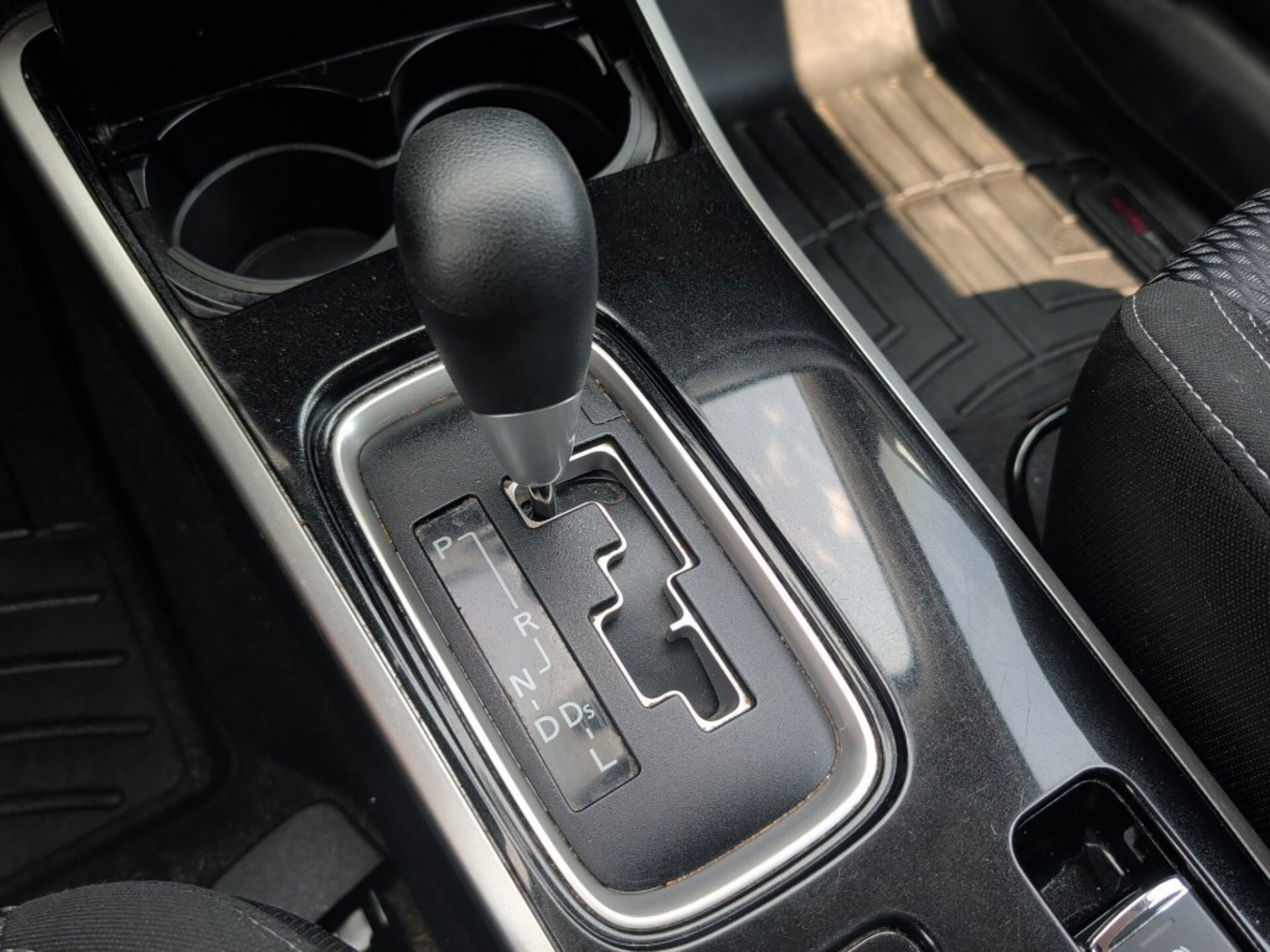 Used 2019 Mitsubishi Outlander ES AWD/4WD image 24