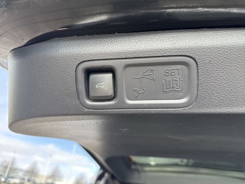 Used 2024 Ford Expedition Timberline image 9