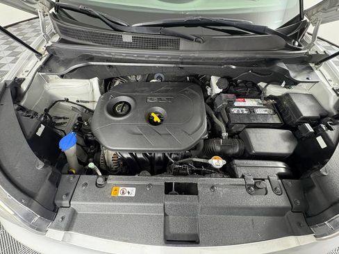 Used 2015 Kia Soul + FWD image 30