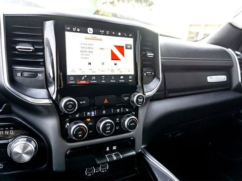 Used 2024 RAM 1500 Laramie image 22