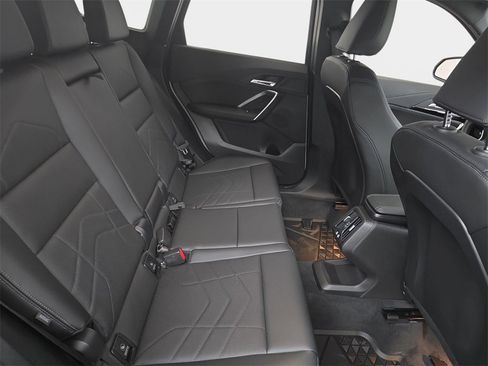 Used 2025 BMW X1 xDrive28i w/ Convenience Package image 14