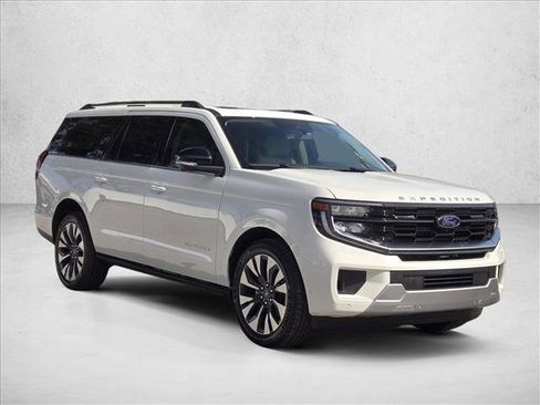 New 2025 Ford Expedition Max Platinum w/ Stealth Appearance Package image 5