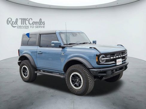 Certified 2023 Ford Bronco Outer Banks w/ Sasquatch Package image 1