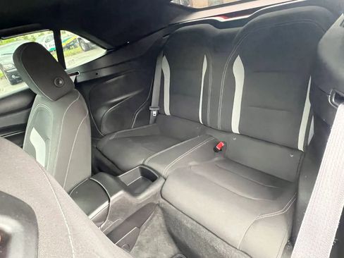 Used 2016 Chevrolet Camaro LT RWD image 27