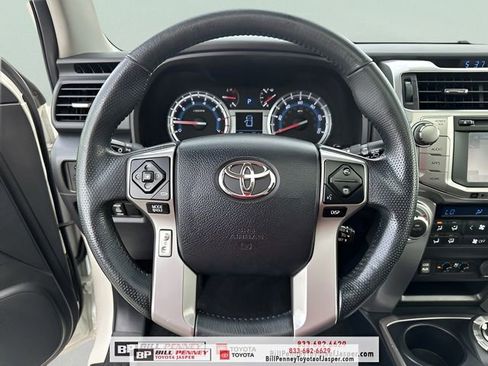Used 2018 Toyota 4Runner Limited image 12