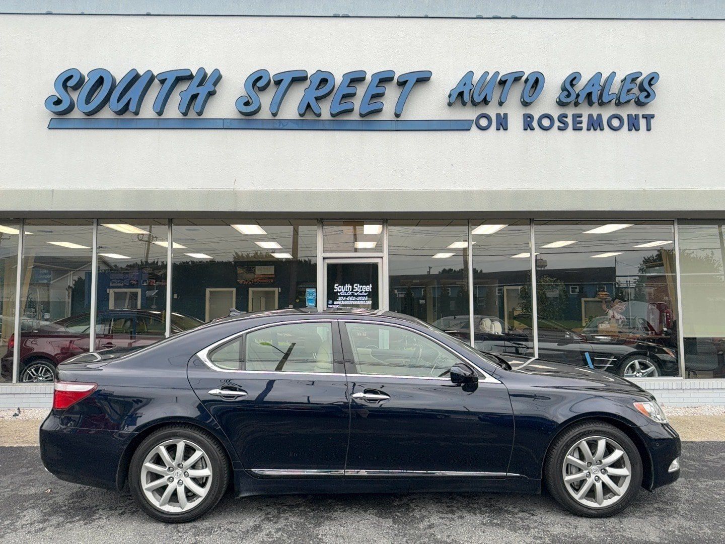 Used 2007 Lexus LS 460 RWD image 1