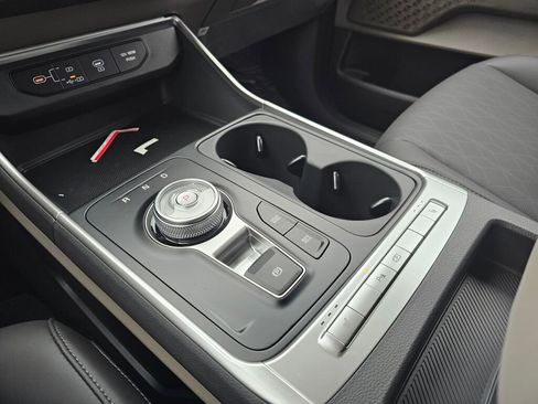 New 2026 Kia Carnival LXS image 16