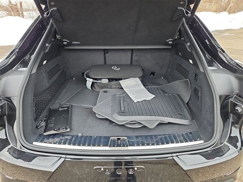 Certified 2024 Porsche Cayenne Turbo image 39