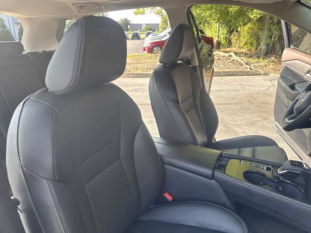 Used 2023 Nissan Rogue SL w/ SL Premium Package FWD image 10