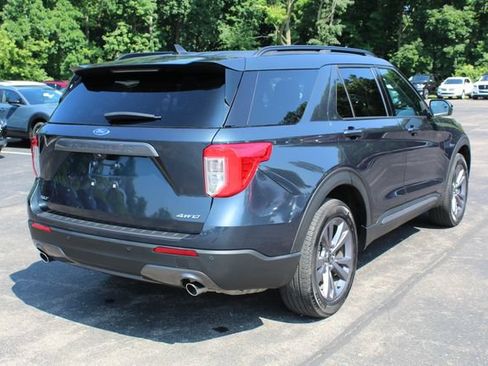 Used 2023 Ford Explorer XLT w/ Equipment Group 202A AWD/4WD image 3