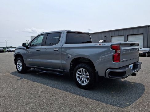 Used 2023 Chevrolet Silverado 1500 RST AWD/4WD image 4