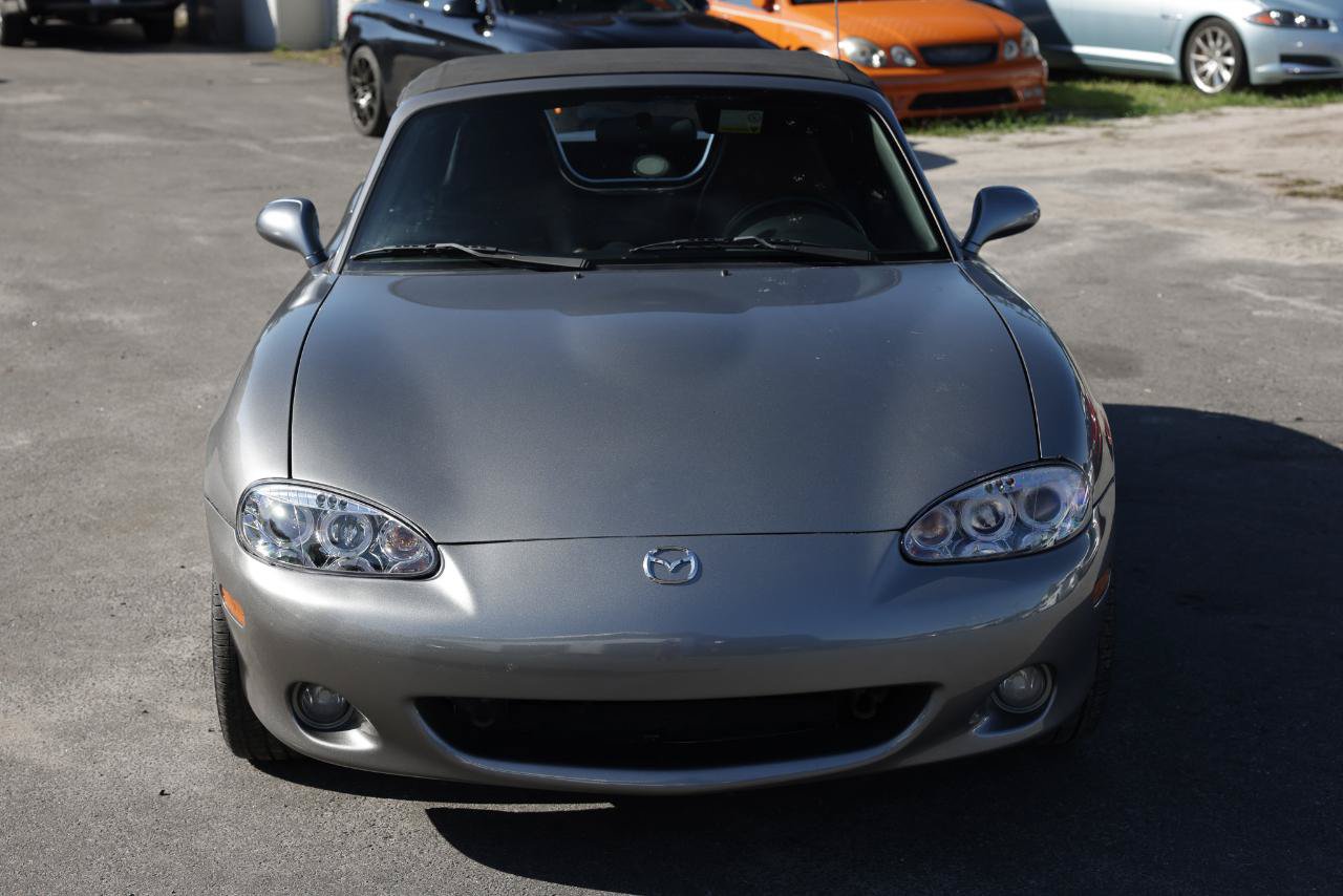 Used 2002 MAZDA MX-5 Miata SE RWD image 19
