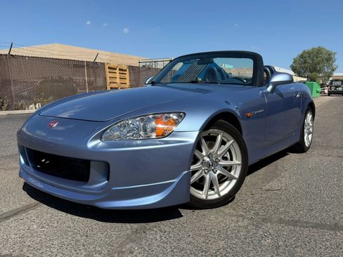Used 2004 Honda S2000 image 1