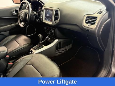 Used 2021 Jeep Compass Latitude w/ Driver Assistance Group FWD image 14