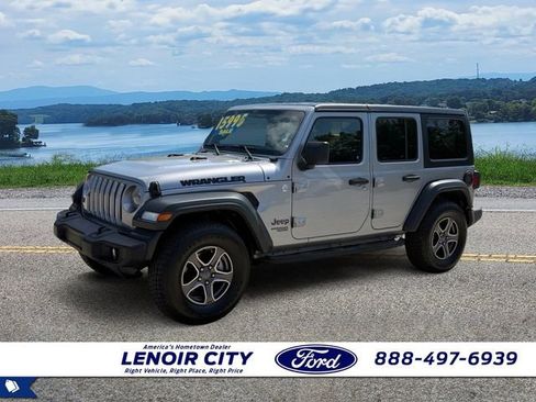 Used 2018 Jeep Wrangler Unlimited Sport S AWD/4WD image 7