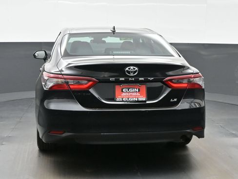 Used 2024 Toyota Camry LE FWD image 5