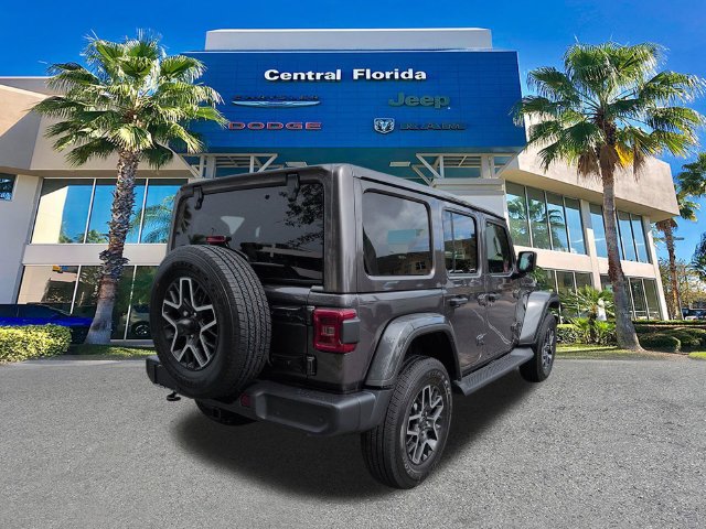 New 2027 Jeep Wrangler Unlimited Sahara AWD/4WD image 4
