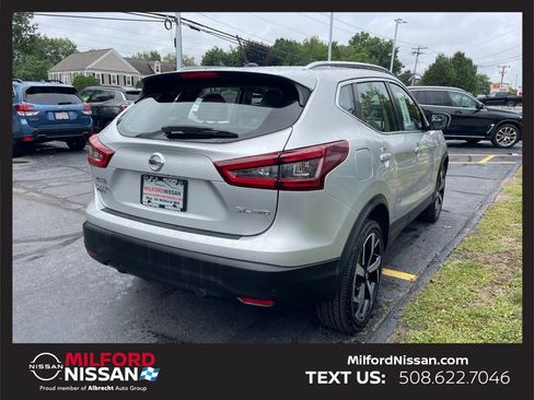 Used 2020 Nissan Rogue Sport SL AWD/4WD image 5