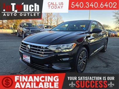 Used 2019 Volkswagen Jetta SE w/ Cold Weather Package