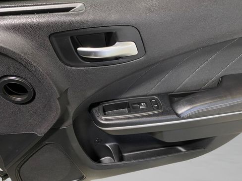 Used 2019 Dodge Charger SXT AWD/4WD image 20
