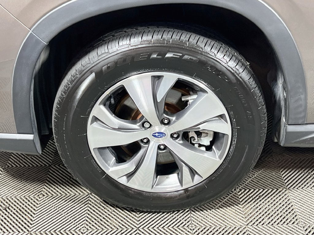 Used 2021 Subaru Ascent Premium w/ Convenience Package AWD/4WD image 29