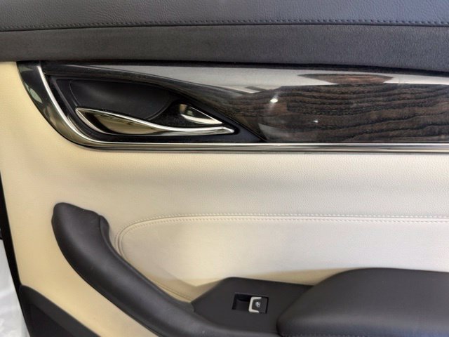 Used 2019 Cadillac CTS Luxury RWD image 25