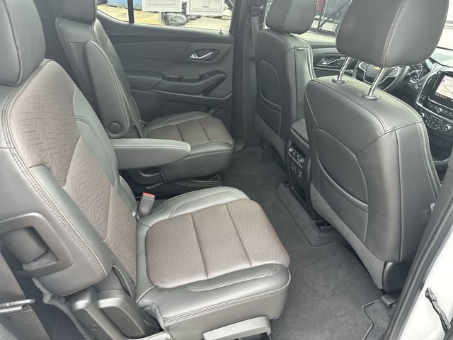 Certified 2023 Chevrolet Traverse High Country AWD/4WD image 32