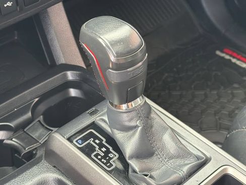 Used 2020 Toyota Tacoma TRD Pro AWD/4WD image 28