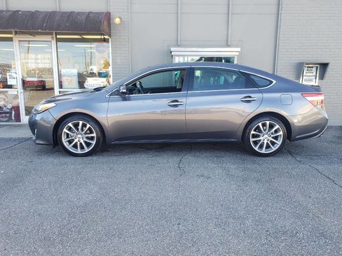 Used 2014 Toyota Avalon XLE Touring image 1