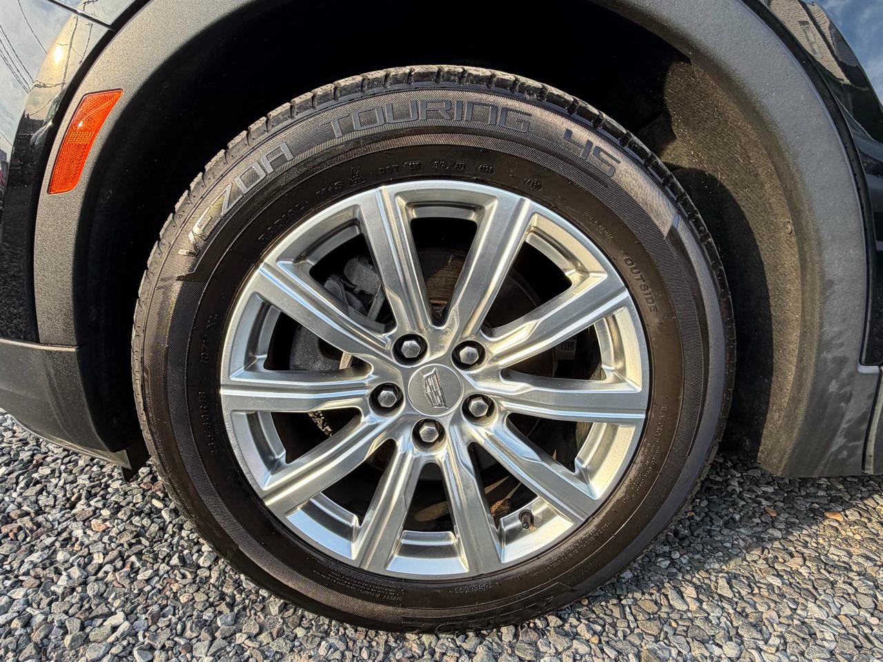Used 2019 Cadillac XT4 Premium Luxury AWD/4WD image 39