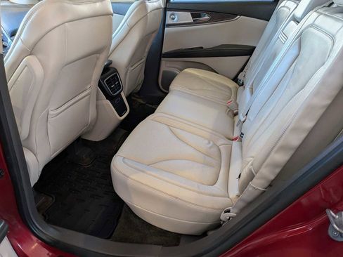 Used 2016 Lincoln MKX Reserve w/ Luxury Package image 17