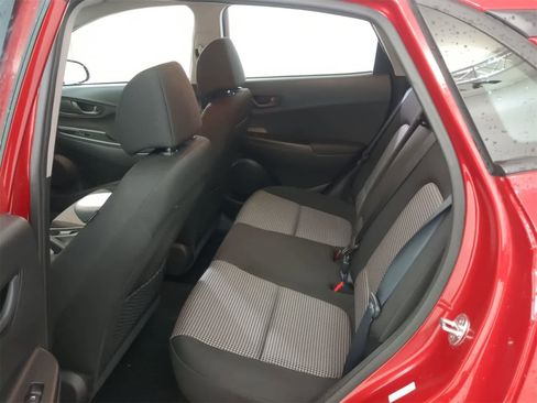 Used 2019 Hyundai Kona SE image 18