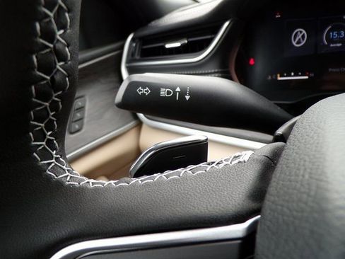 New 2025 Jeep Grand Cherokee L Limited w/ Black Appearance Package image 21