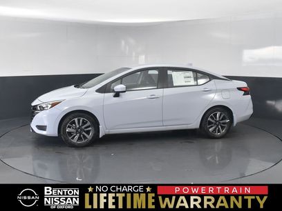 New 2025 Nissan Versa SV w/ Trunk Package