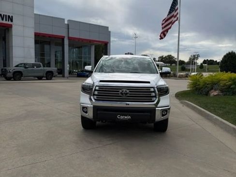 Used 2019 Toyota Tundra Limited AWD/4WD image 10