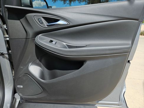 Certified 2025 Buick Encore GX Avenir w/ Avenir Technology Package image 29