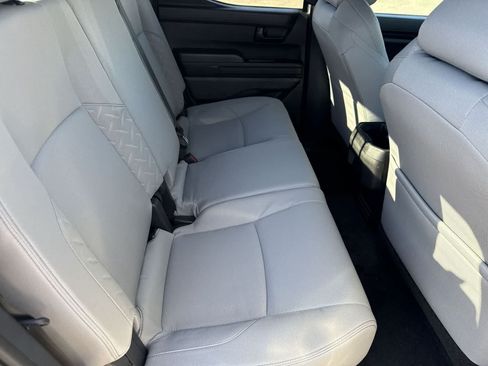 Certified 2025 Toyota Tacoma SR5 AWD/4WD image 13