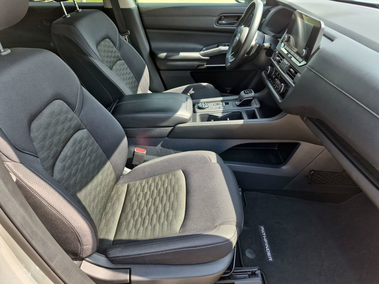 Certified 2024 Nissan Pathfinder S w/ Cargo Package AWD/4WD image 36